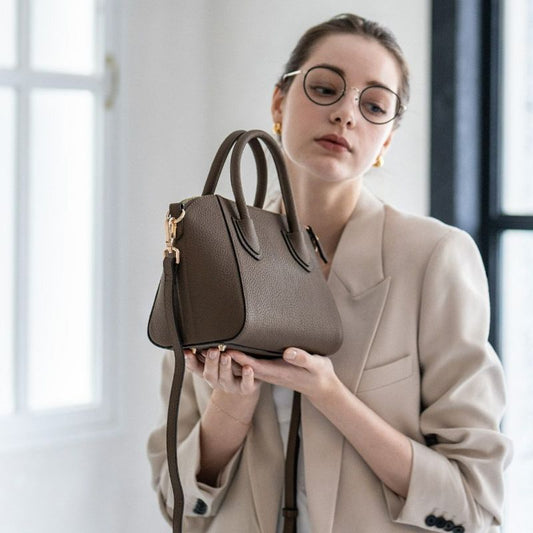 Shiena S (version 3)