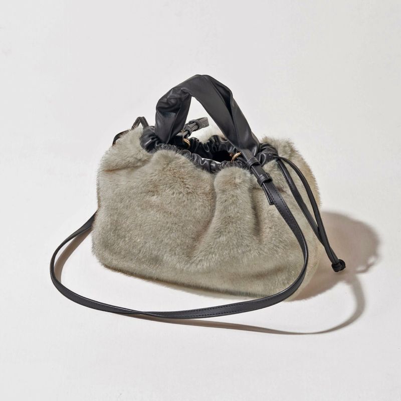 Tote bag "Dollfur" Color: Light gray
