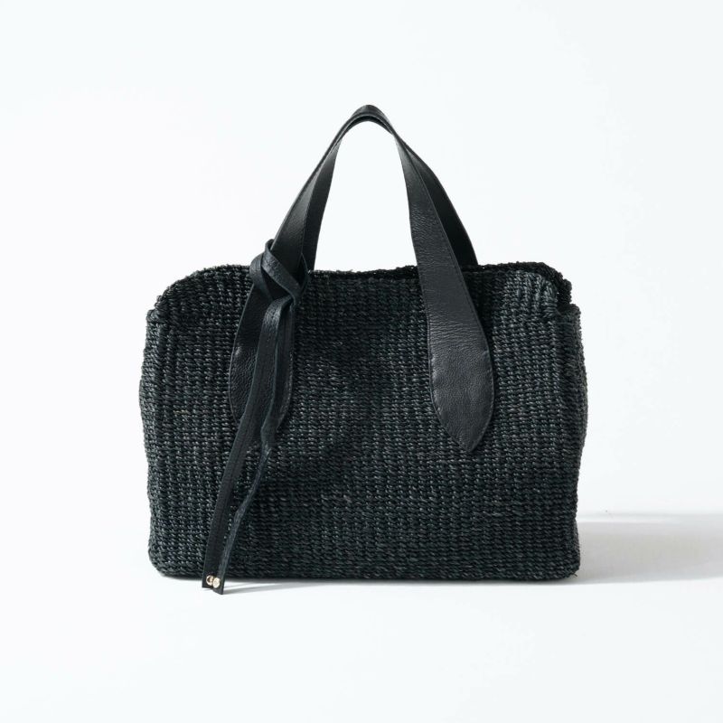POMTATA 「Square Basket bag」 Color: Black x Black