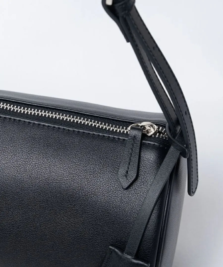 Calmea noir (Saori × MAISON HAYNI)