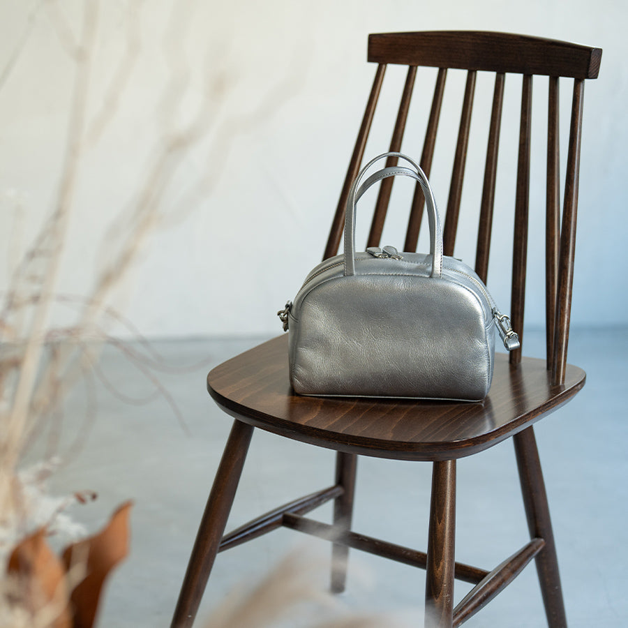 Leather Mini boston bag Shoulder bag 「Emmel」 Color: Silver