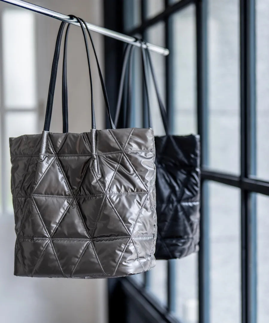 Quilting tote bag "Trica" Color:Silver,Black