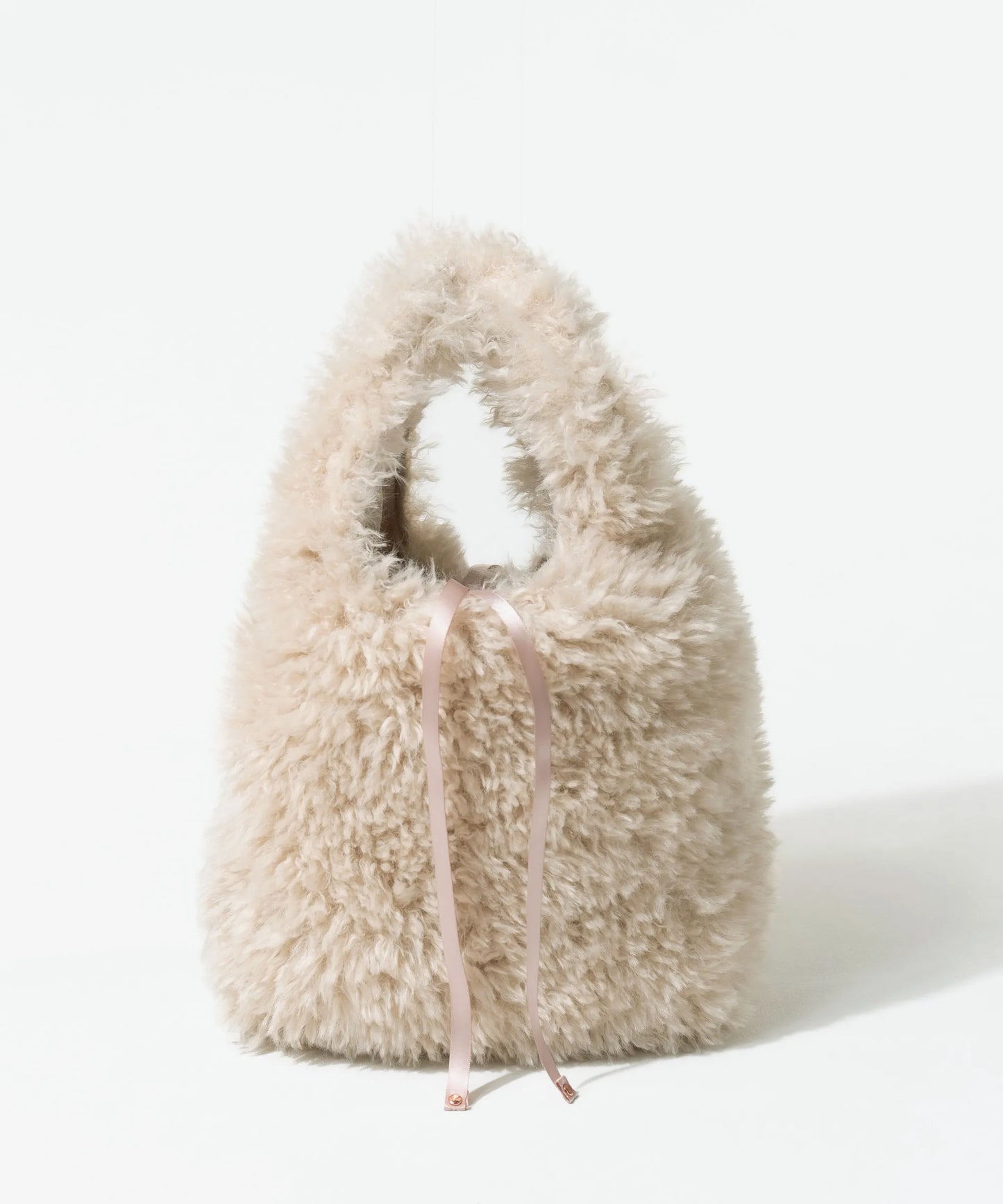 Fur tote bag "Pudle" Color:Ivory