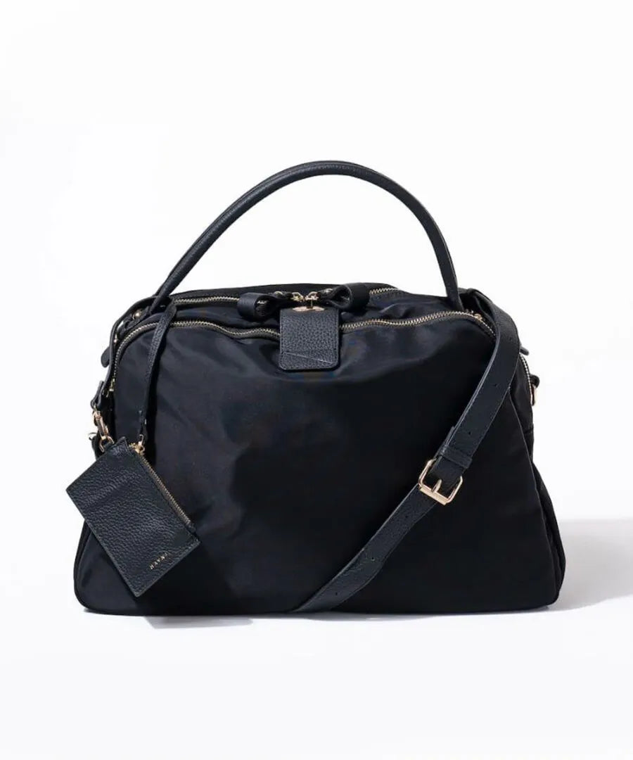 Tote bag "Nylon Loche L" Color:
black 