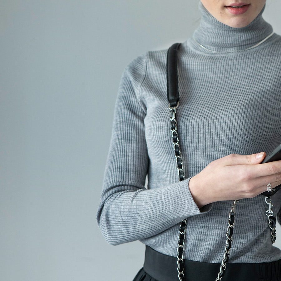 「Leather chain strap Long」 Color: Black(Silver-color hardware)