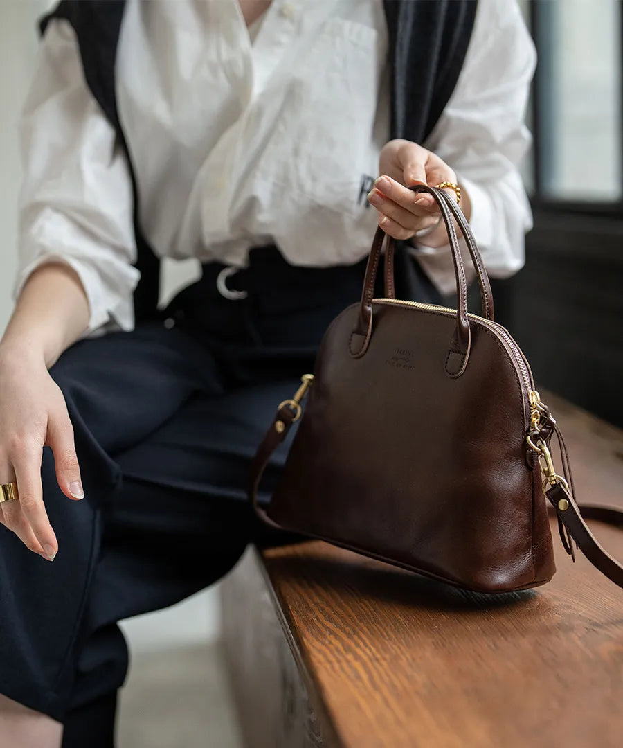 Leather Tote bag 「Hone M size」 Color：Choco brown