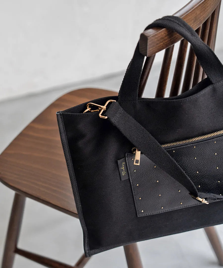 Tote bag "Lesche" Color:Dots black