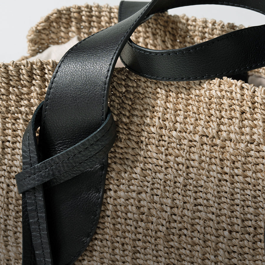 POMTATA 「Square Basket bag」 Glove leather handle