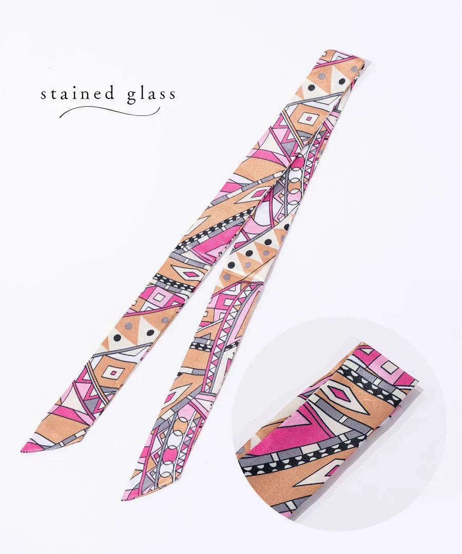 Scarf Color:stained glass