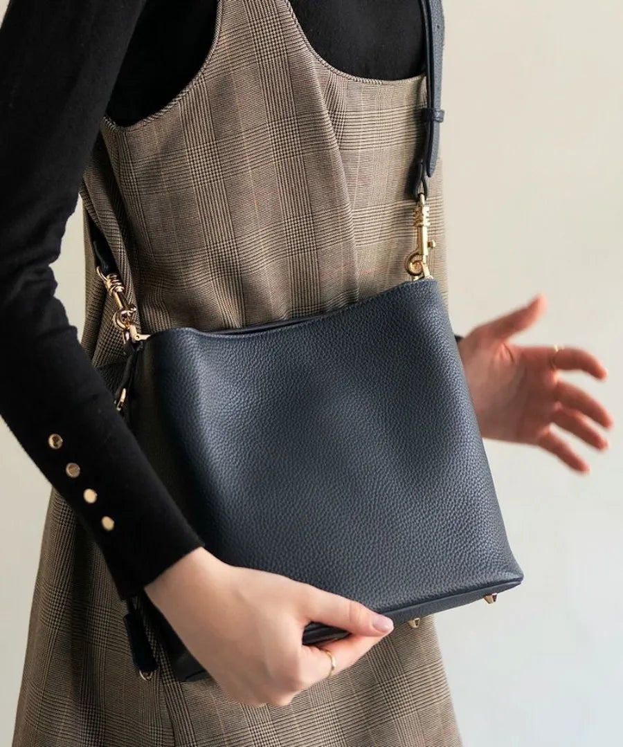 Trocadell (Akane × HAYNI)